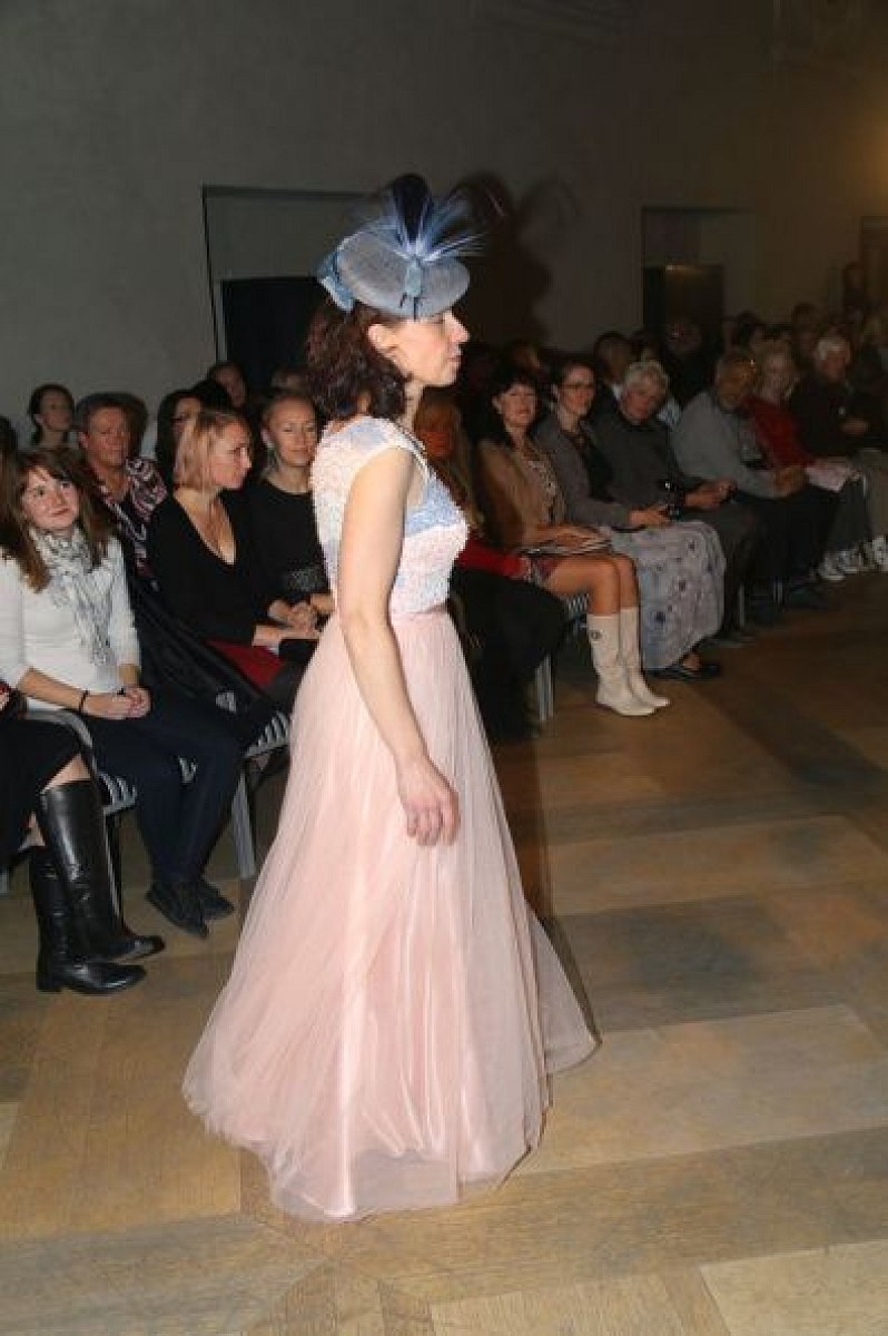 20181114193904-a5717e01-me