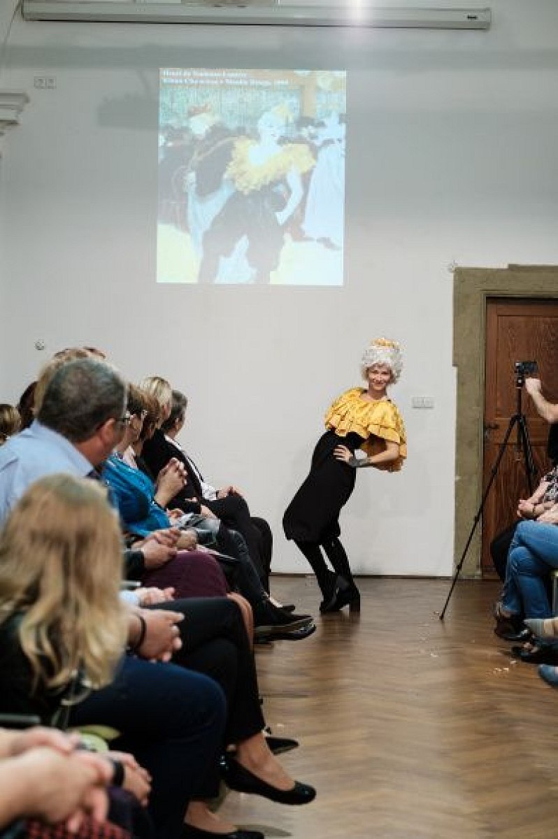 20191107223231-e7f36272-me