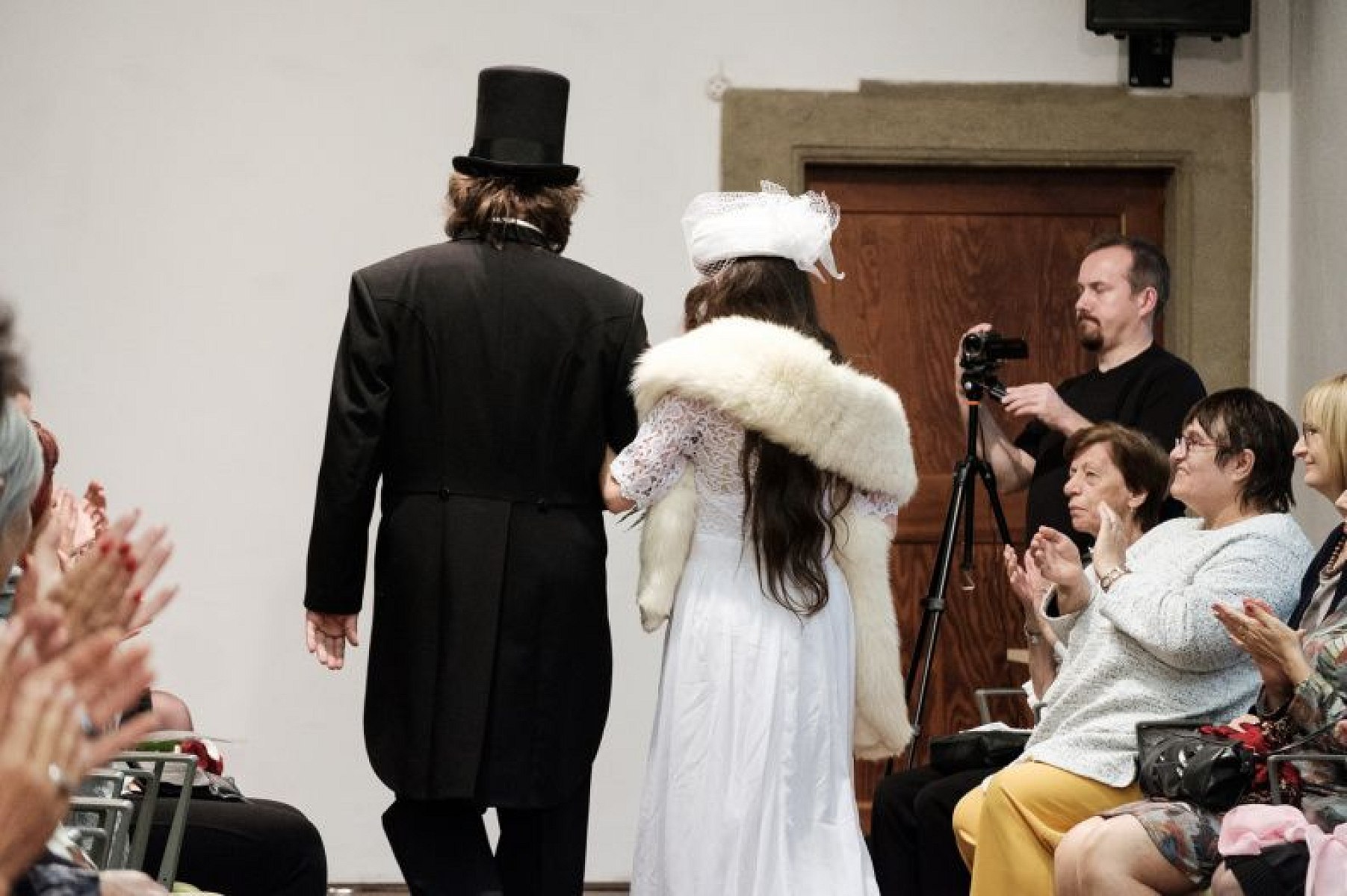 20181104183911-cf0c3a35-me