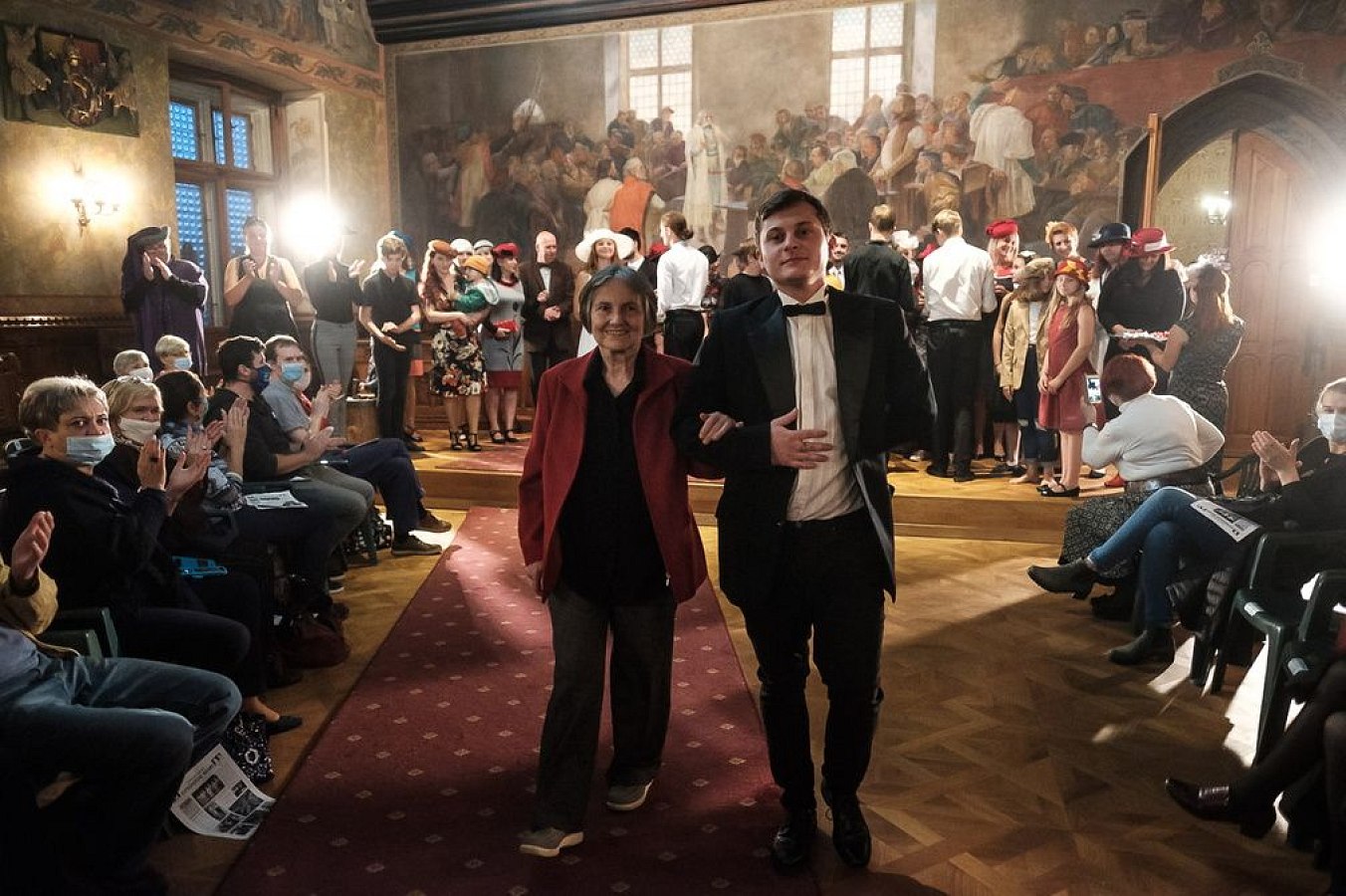 20201007132343-c6bab6b6-la