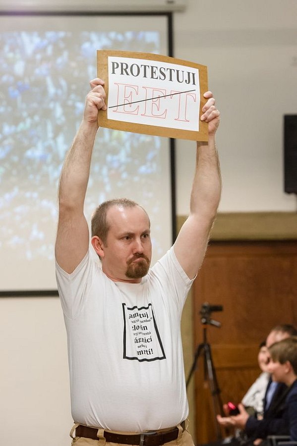 20170401172550-da719c26-xl