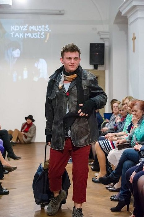 20170401173825-7dfb6ed3-me