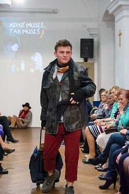 20170401173825-7dfb6ed3-me