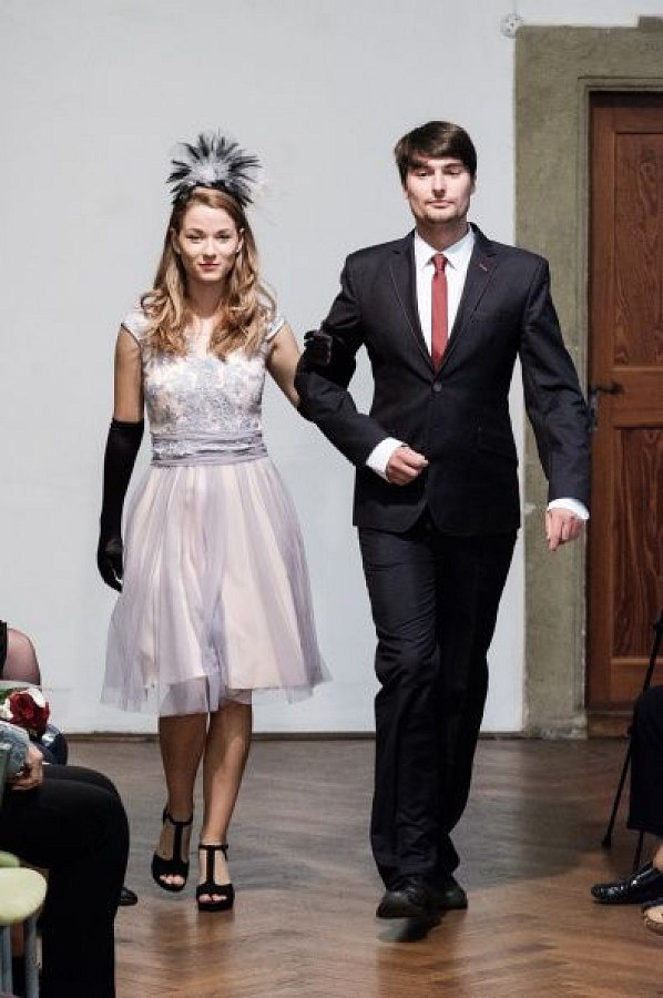 20181104183433-5bfbfd00-me