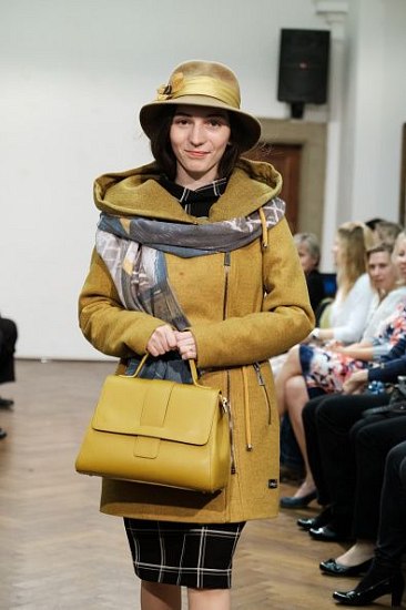 20191107215927-1dd8e987-me