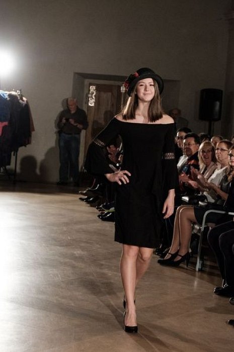 20181114192140-e3d38ff6-me