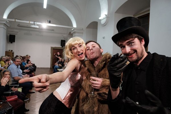 20191107221543-705b3a8a-me