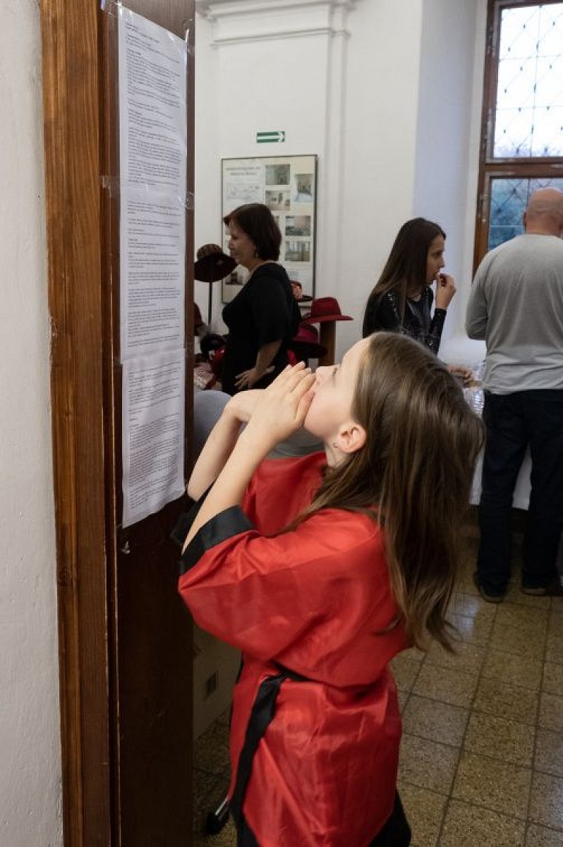 20191107204359-a3b7b7f7-la