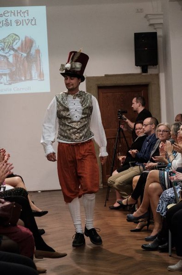 20181104165509-d05e0216-me