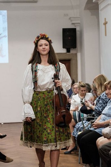 20181104165203-934b2836-me