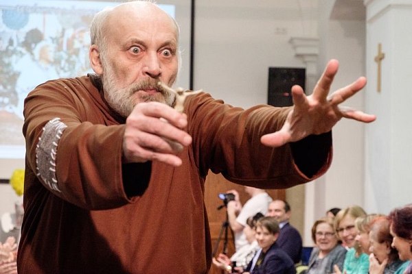 20170401173519-f0ab0936-me