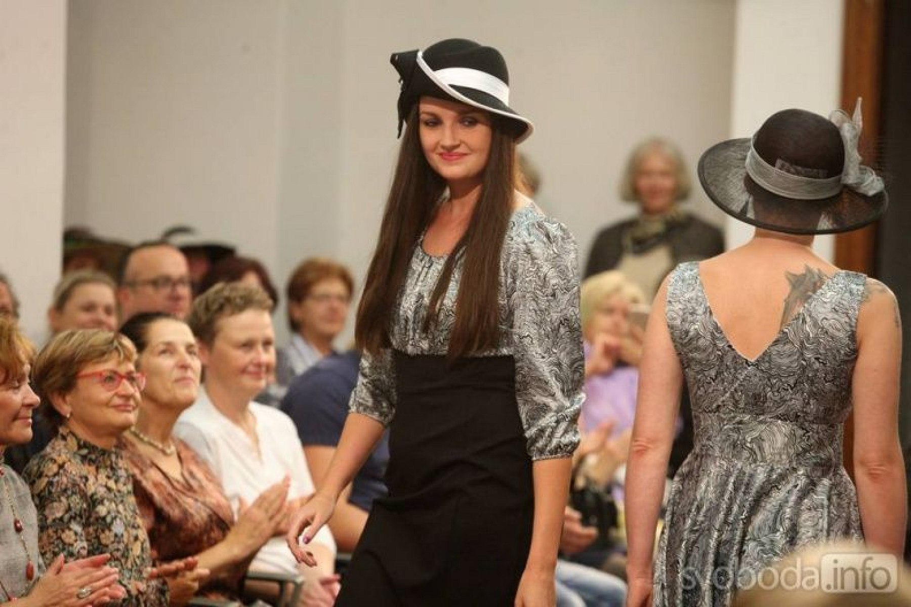 20191107230727-df405aeb-me