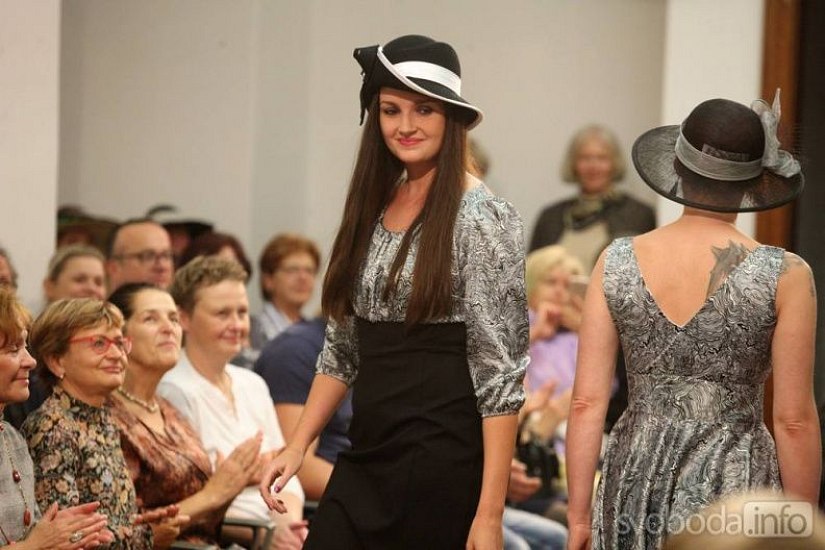 20191107230727-df405aeb-me