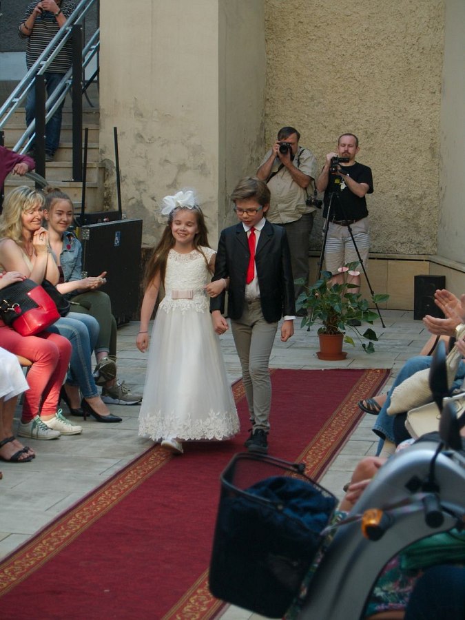 20170629231741-e1a7ecf3-xx