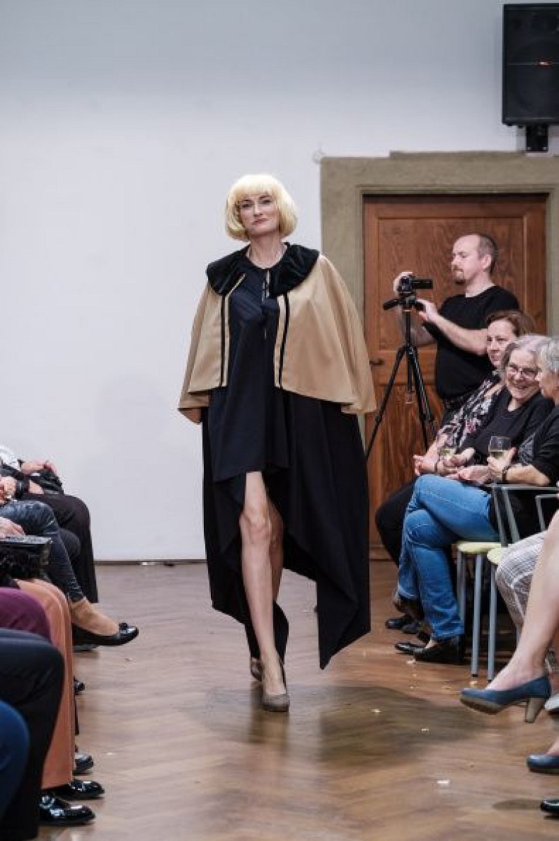 20191107221326-5a04a2b3-me