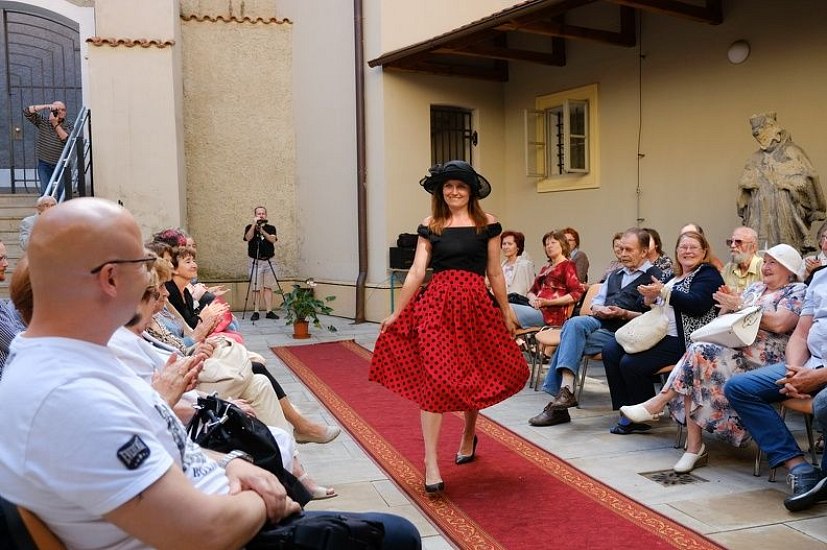 20170629215621-be2afa63-me