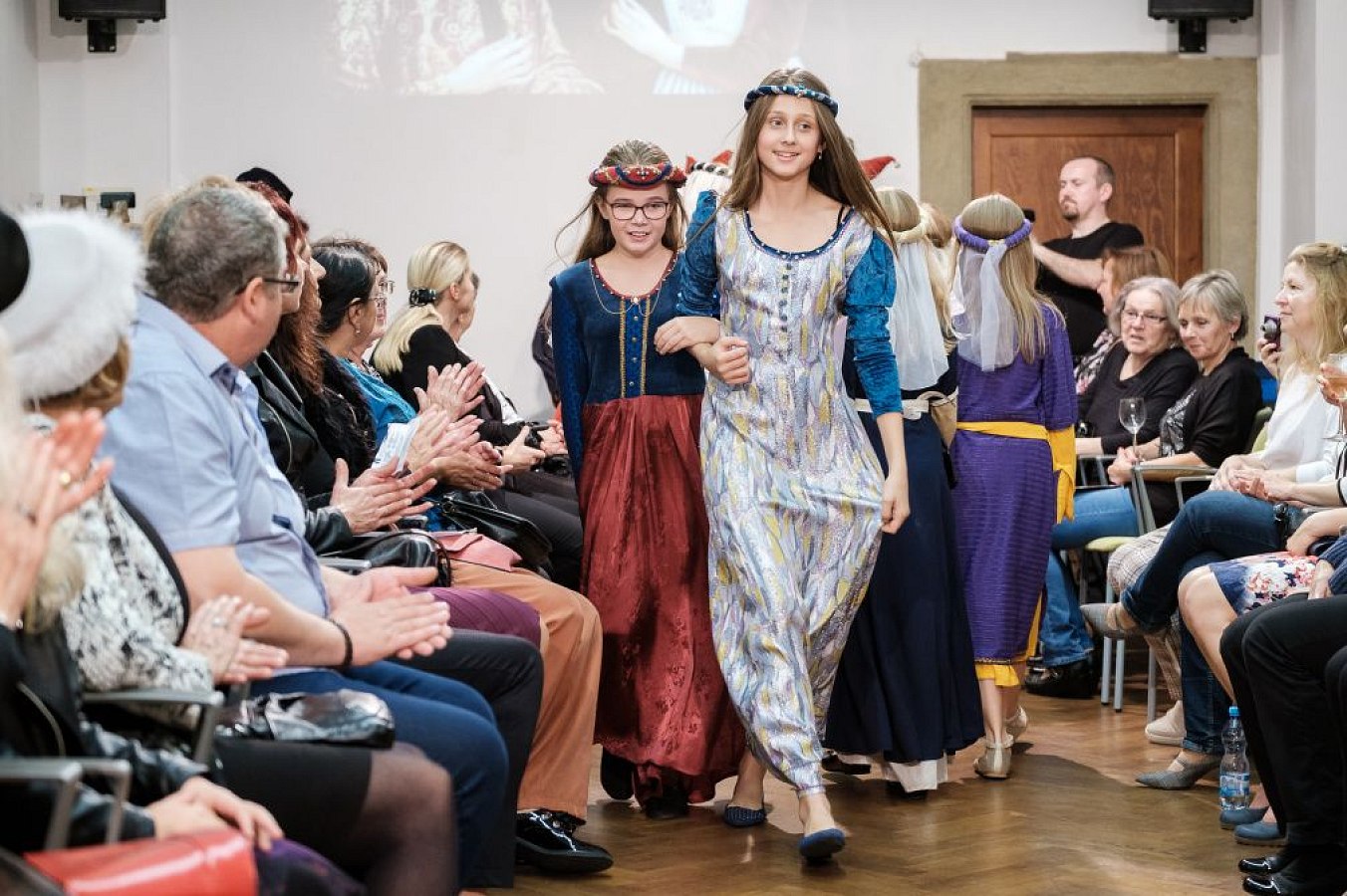 20191107214417-68f323ed-la