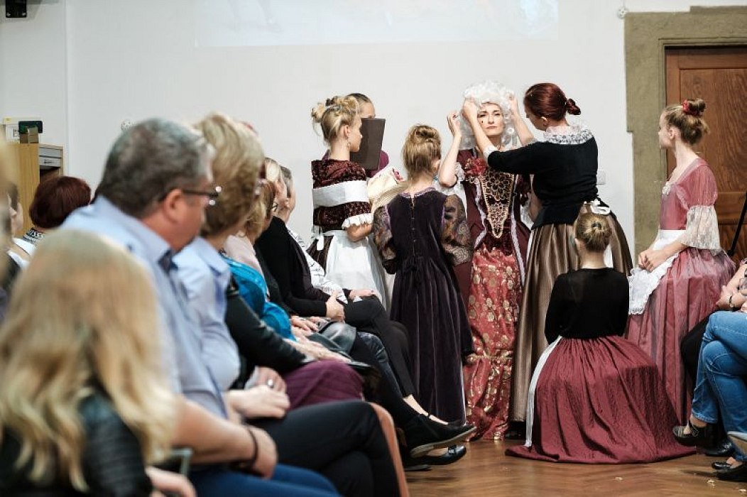 20191107223952-e9d37882-me