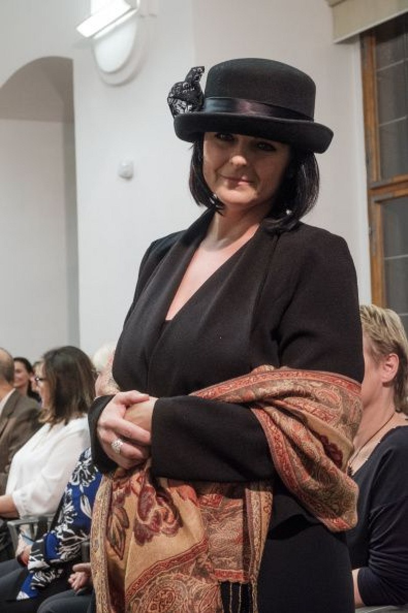 20181104164032-ce43b5e6-me