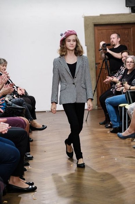 20191107220405-3f12424a-me