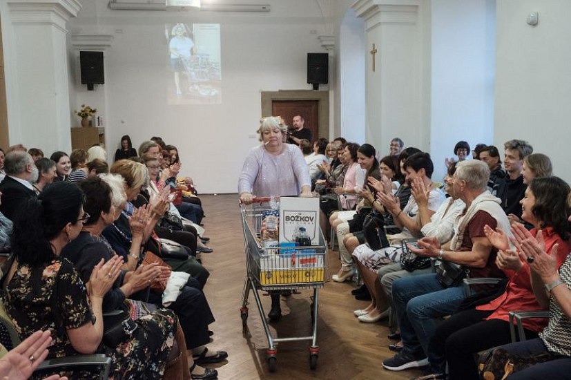 20181104181723-5a34ca2b-me