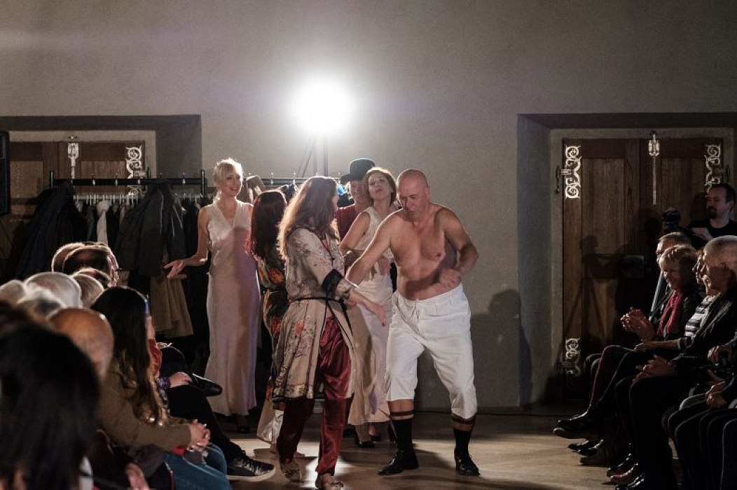 20181104193435-846bc18d-me