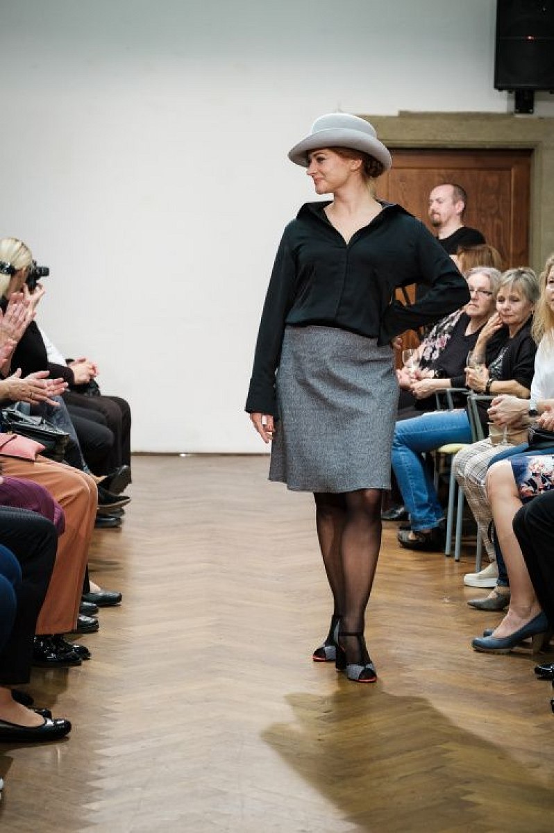 20191107211224-db2c3d44-la