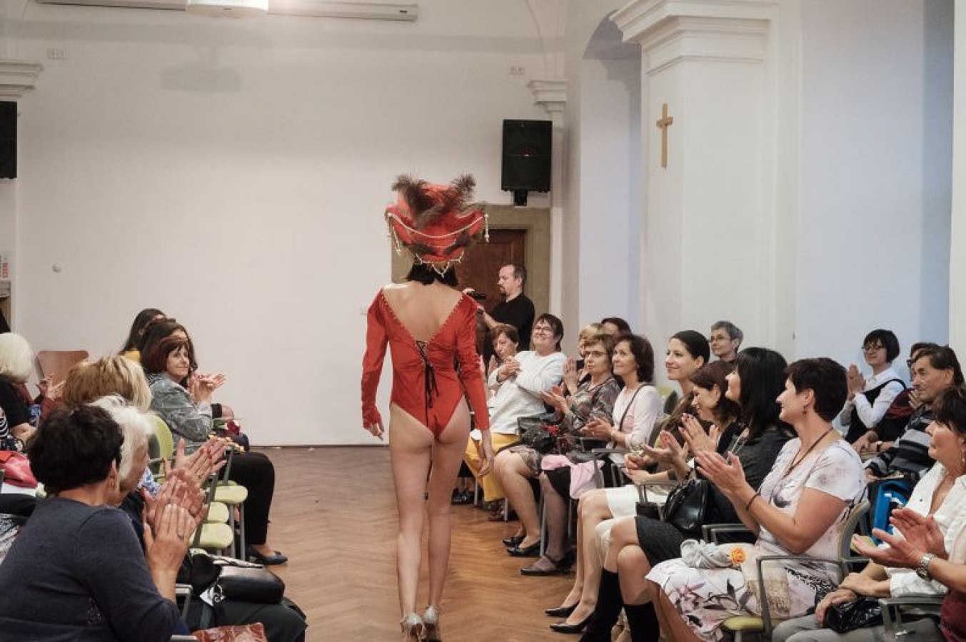 20181104184043-1adc82d7-me