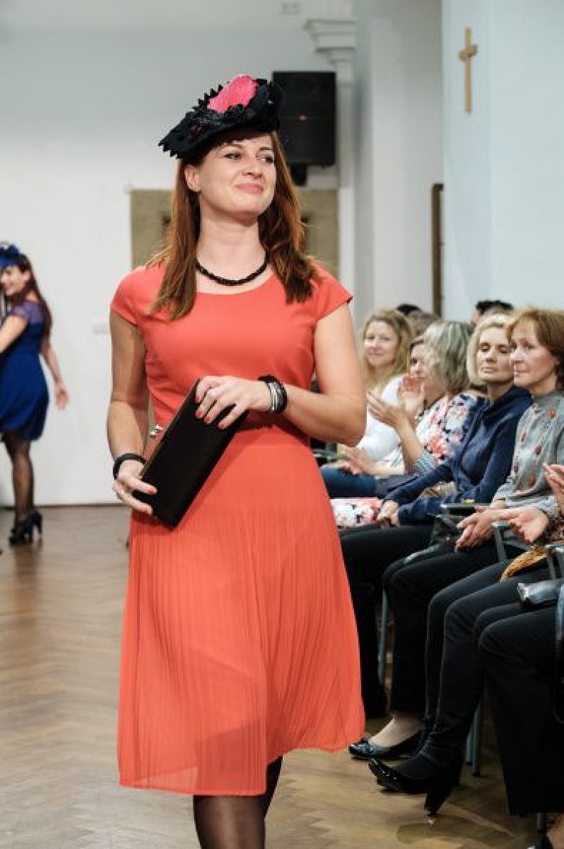 20191107222337-54b0d43a-me