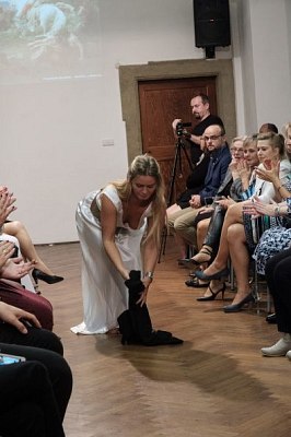 20181104164903-d7f29b15-me