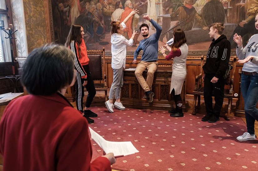 20201006230618-66861216-la