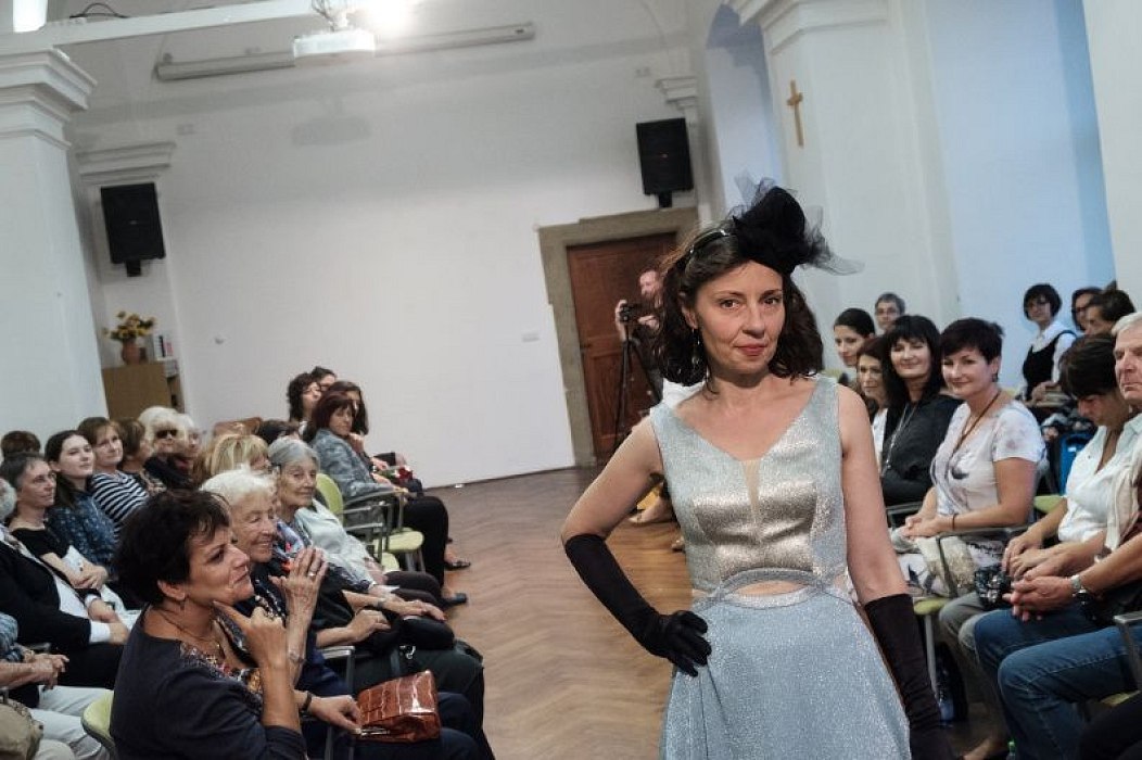 20181104183521-927058ce-me