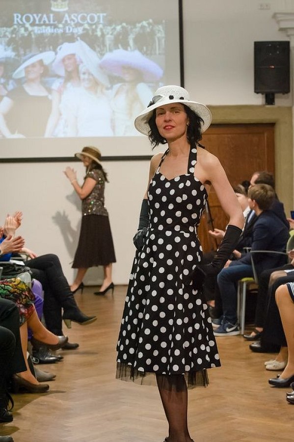 20170401172645-846eb976-la