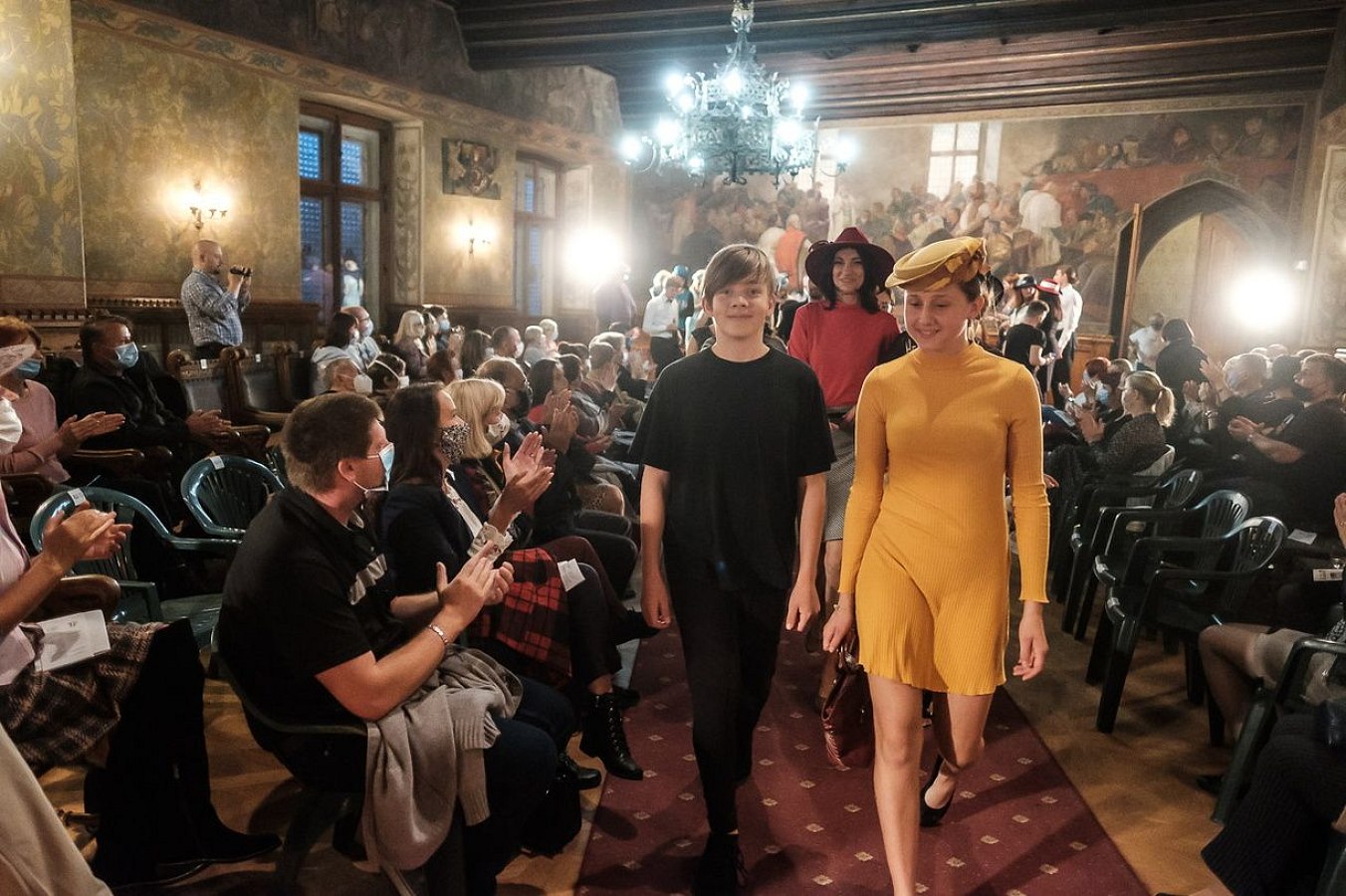 20201007010304-e930c2de-xl