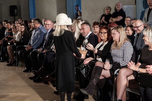 20181104193742-b2e1a07e-me