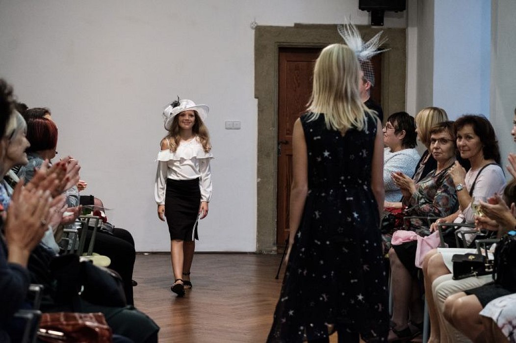 20181104182744-0cca1aba-me