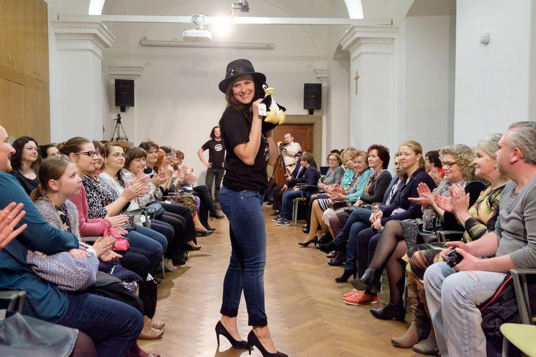 20170401172352-35faf70a-la