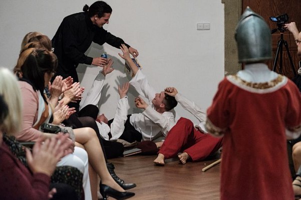 20181104164324-5222c25c-me