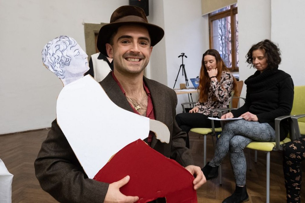 20191107204325-b6703304-la