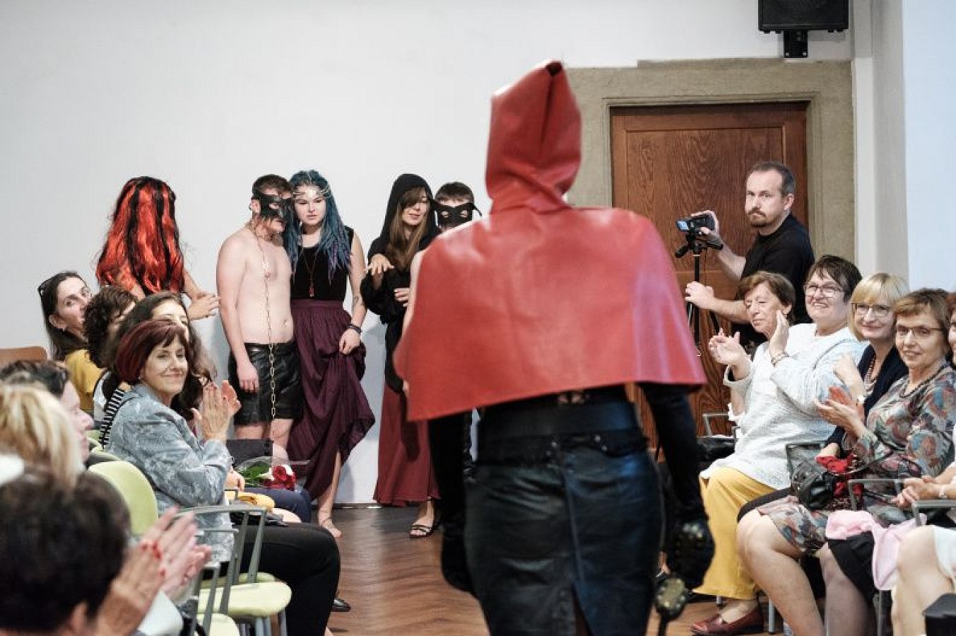 20181104183054-f5ecbb93-me