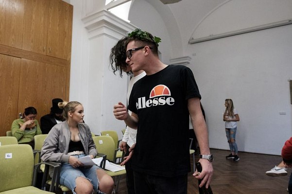 20181104144839-16605bfa-me