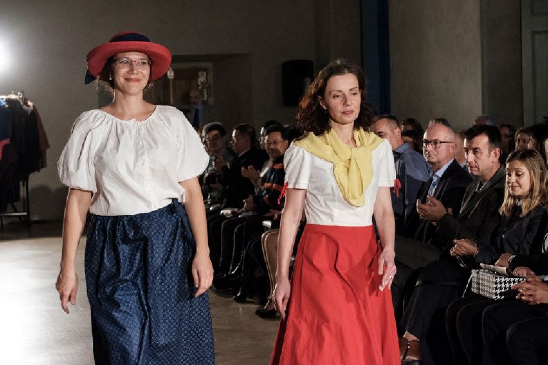 20181104194757-cb603cbe-me