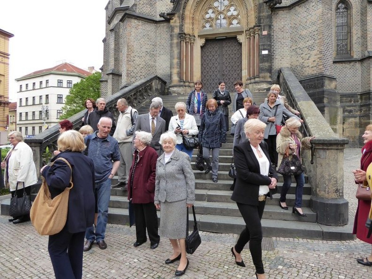 20160427172306-b7594ef8-me