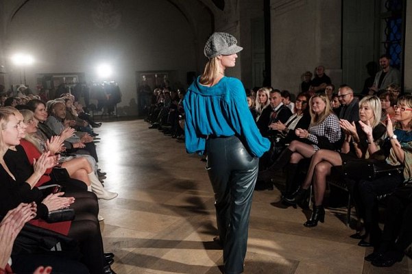 20181114191719-8e788e21-me