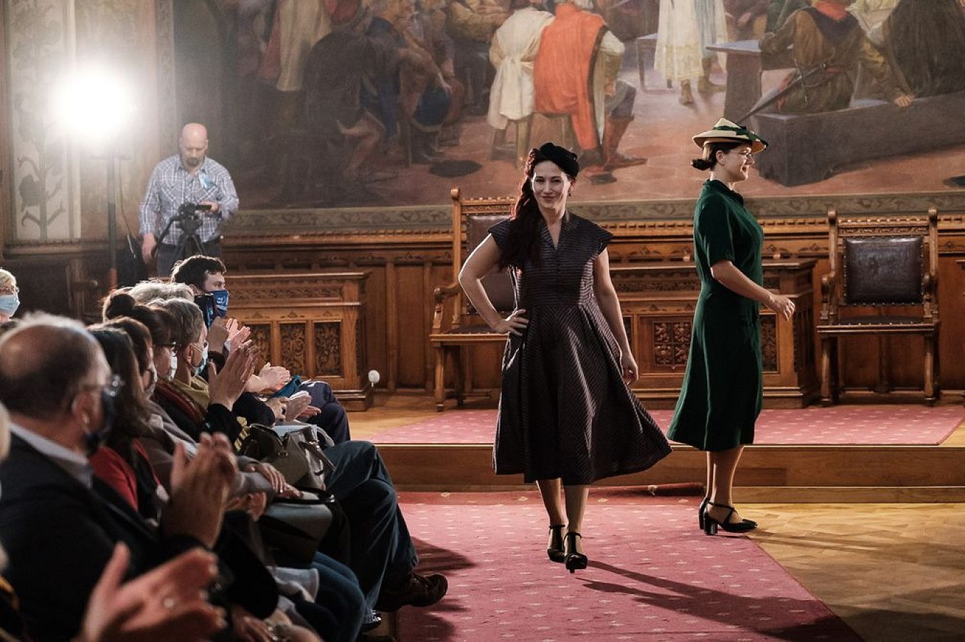 20201007131849-9ef3e9b7-la