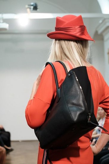 20191107213332-024ec7f5-me