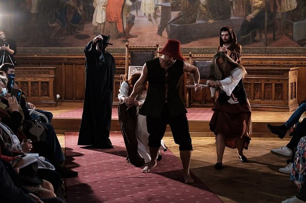 20201007131041-f89fc117-la