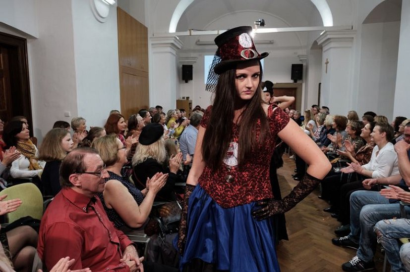 20191107222055-d227d742-me