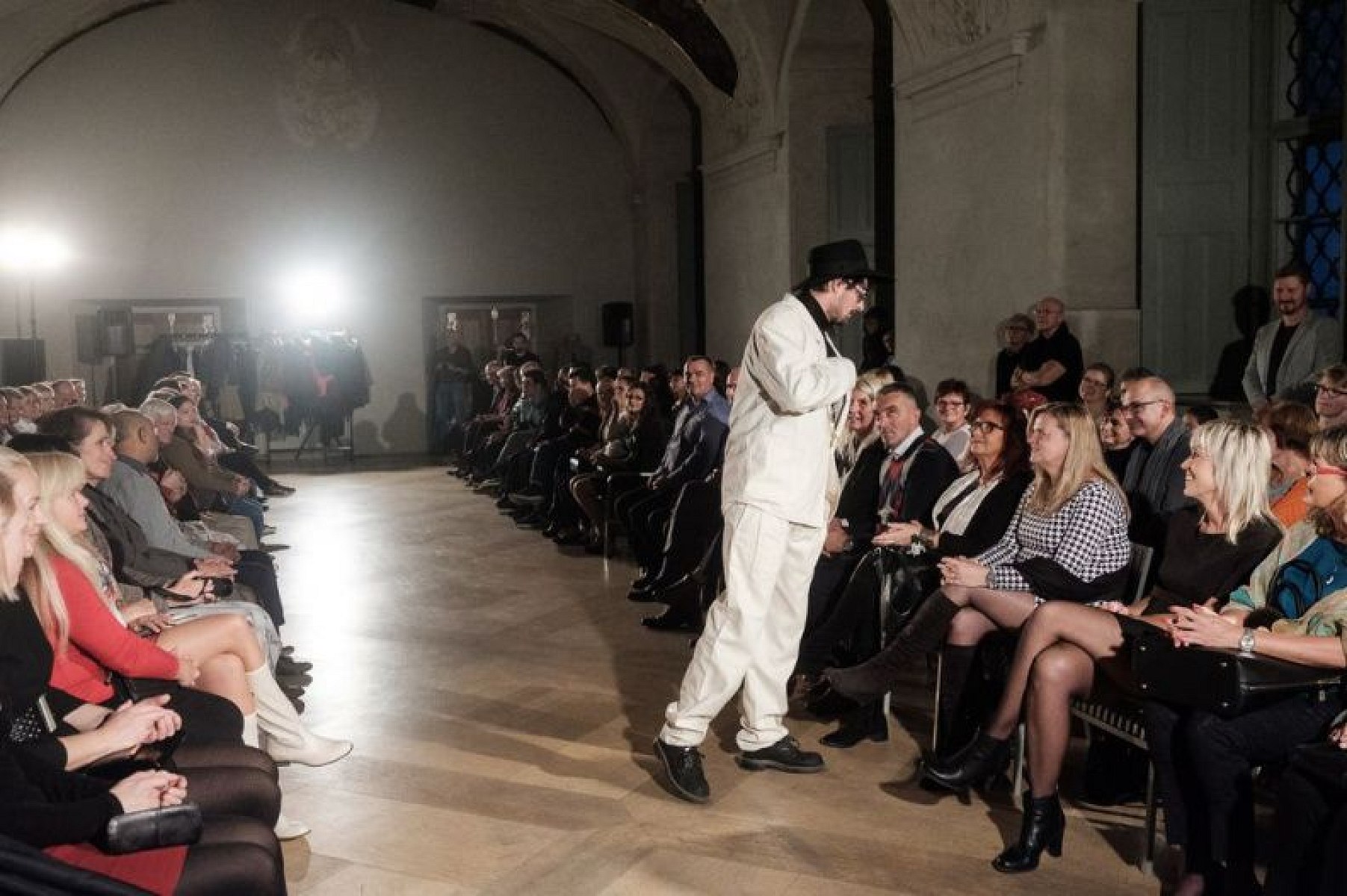 20181114191737-34404a91-me