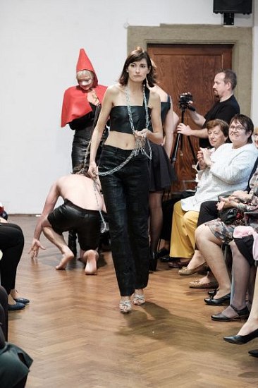 20181104183227-4c67c2fe-me